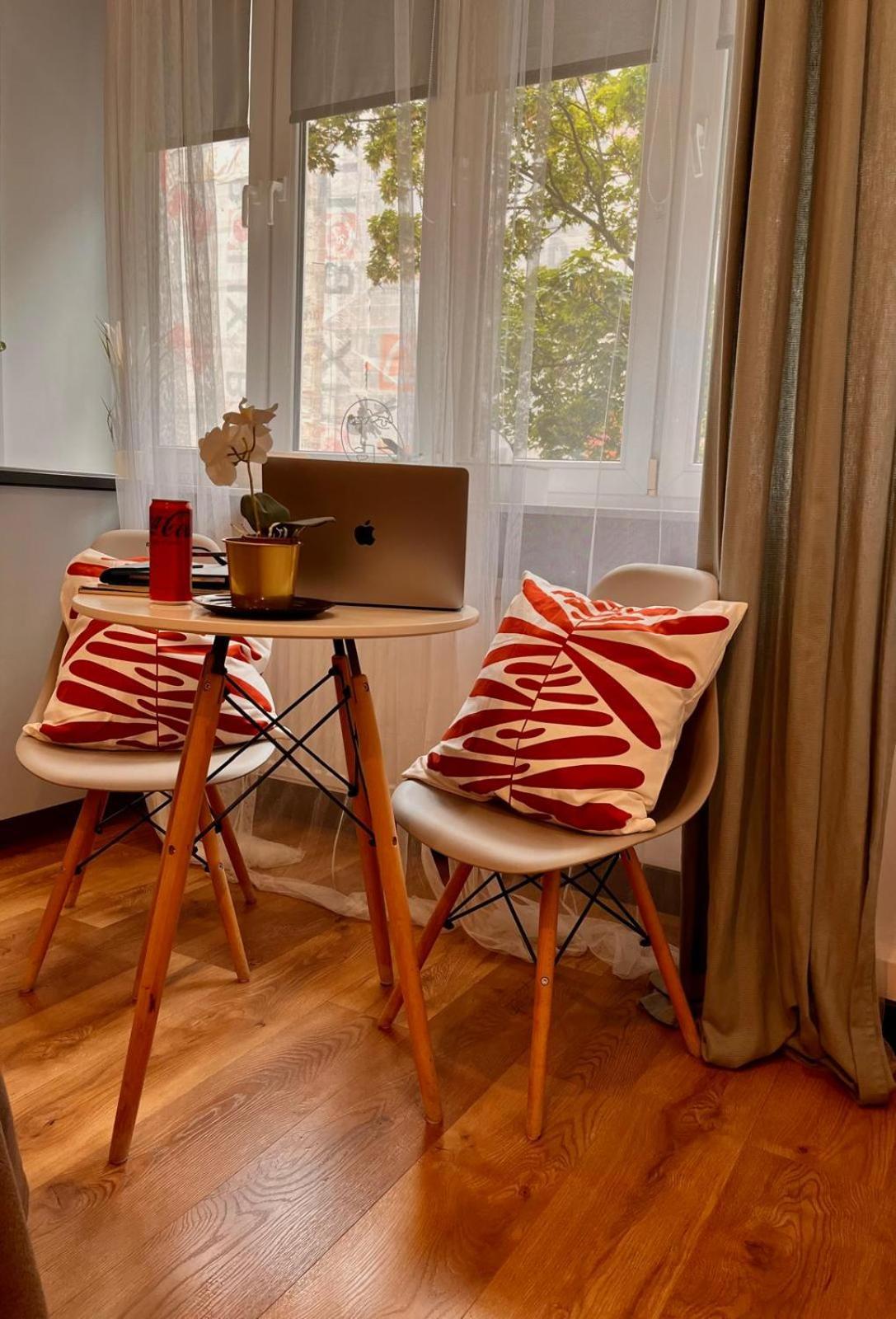 Special 1 Bed Room Condo Warszawa Center Luaran gambar