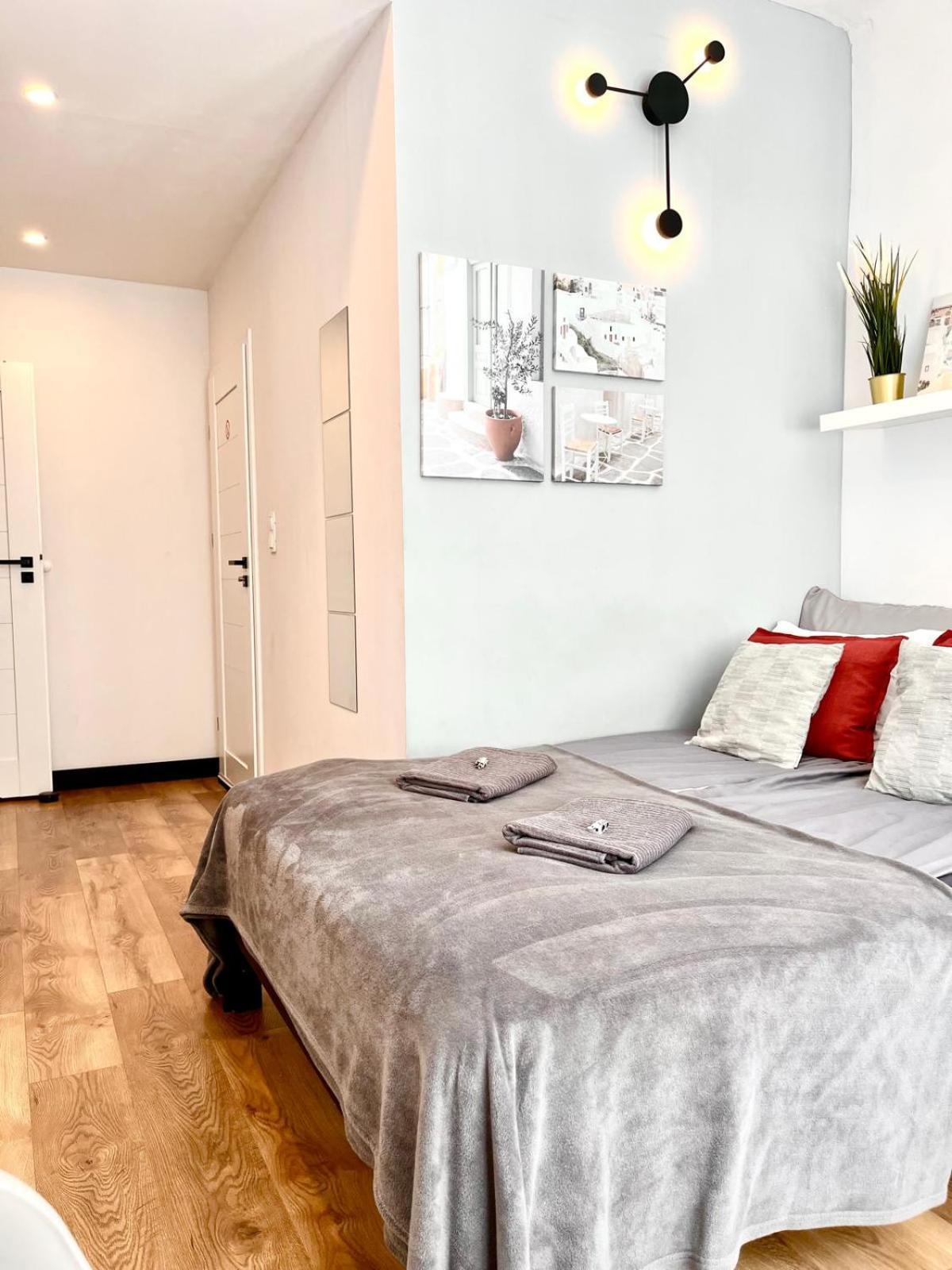 Special 1 Bed Room Condo Warszawa Center Luaran gambar